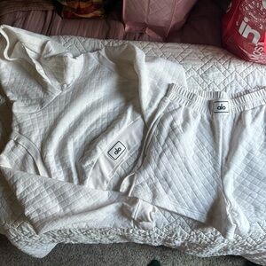 Alo boxing inspired set